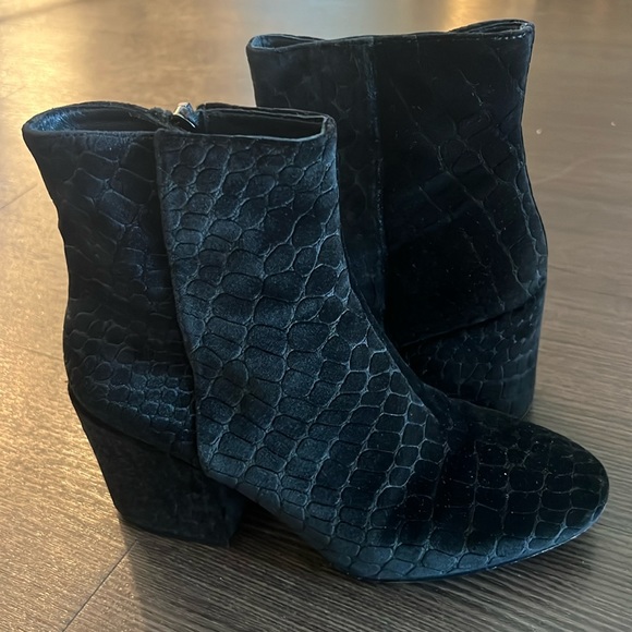 ASH Erika Black Velvet Block Heel Booties - Picture 2 of 6